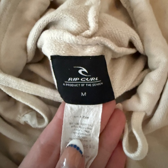Rip Curl White Hoodie with Black Accents - Picture 6 of 6